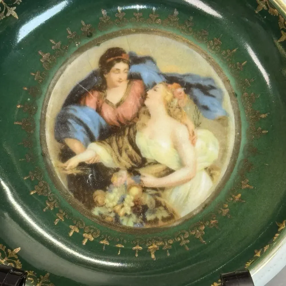 Antique Beyer Bock Royal‎ Rudostadt Prussia Portrait Bowl 1910 Stamped Numbered